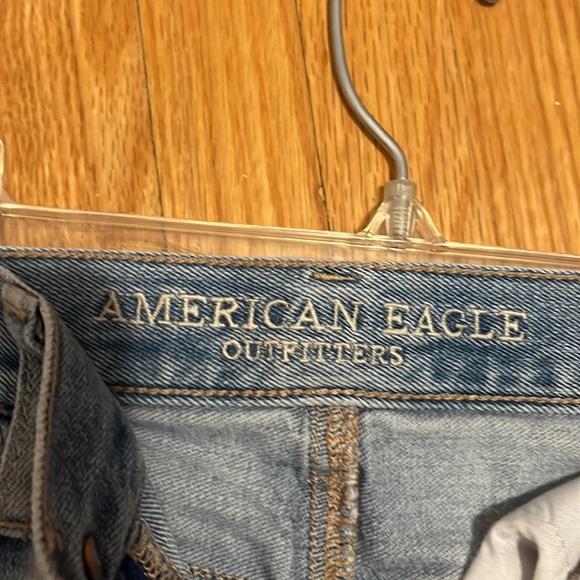 American Eagle Mom Jeans! - Picture 10 of 13